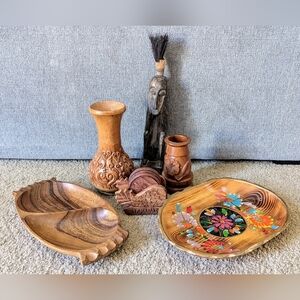 Tiki Island Hawaiian Beach Decor